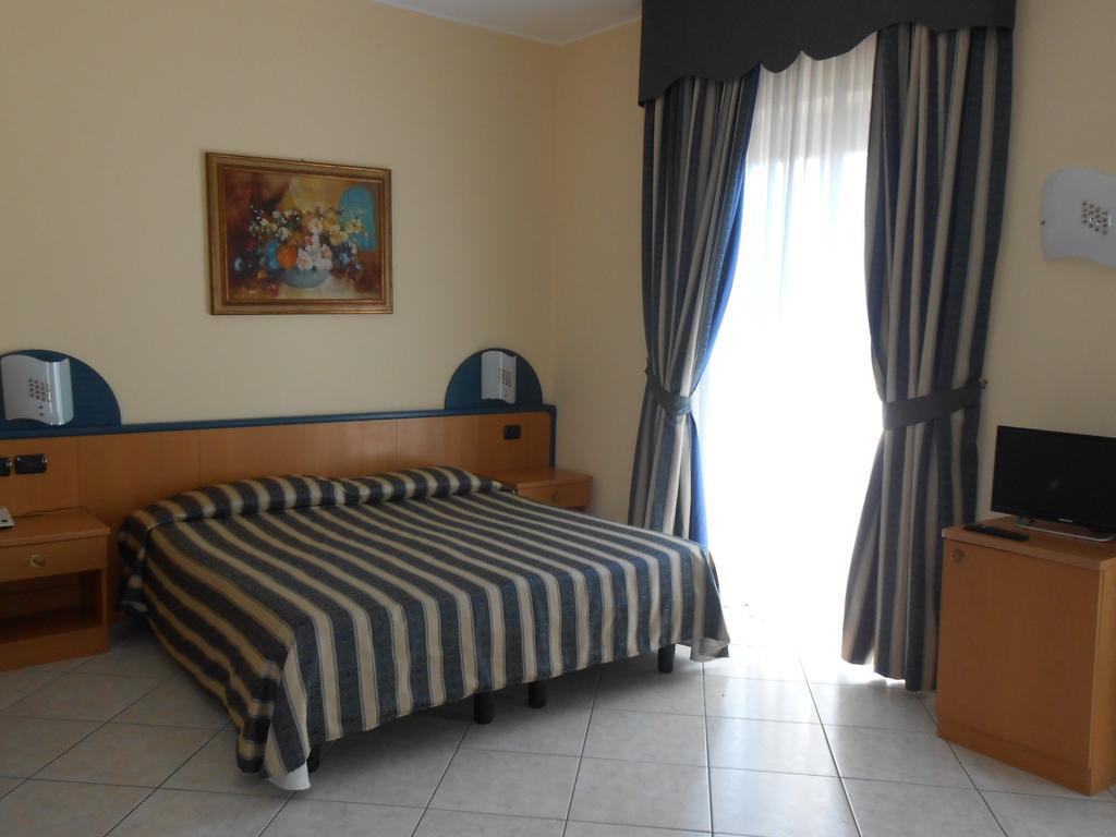 Albergo Villa Eva Costermano sul Garda Exterior foto