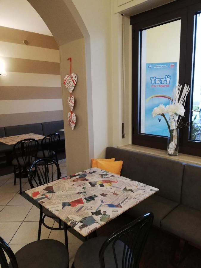 Albergo Villa Eva Costermano sul Garda Exterior foto