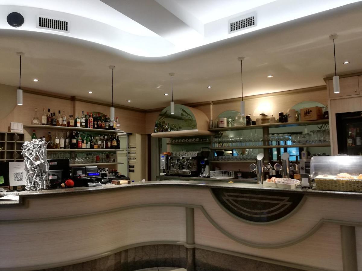 Albergo Villa Eva Costermano sul Garda Exterior foto